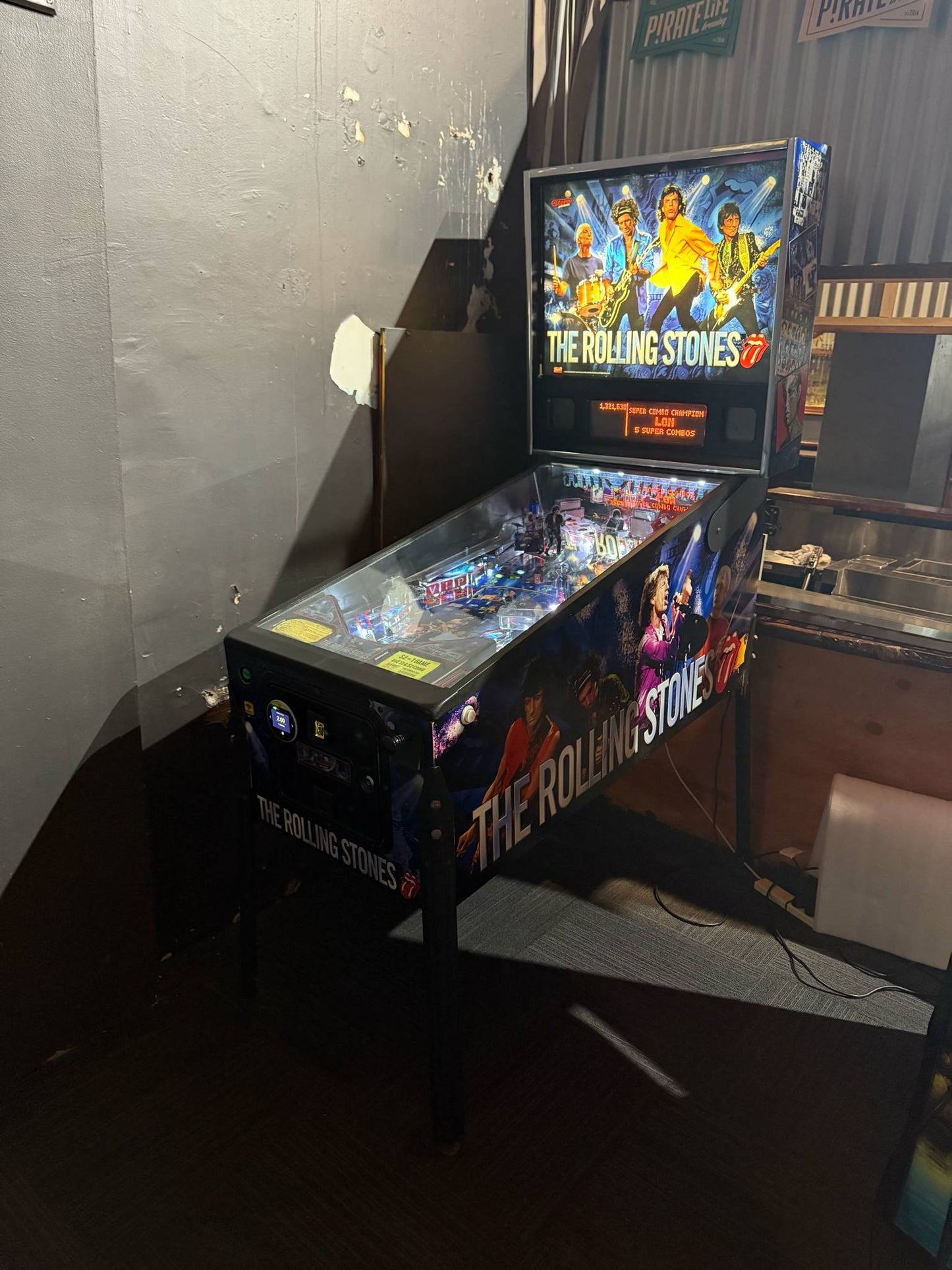 Rolling Stones Pinball Pro (Stern)