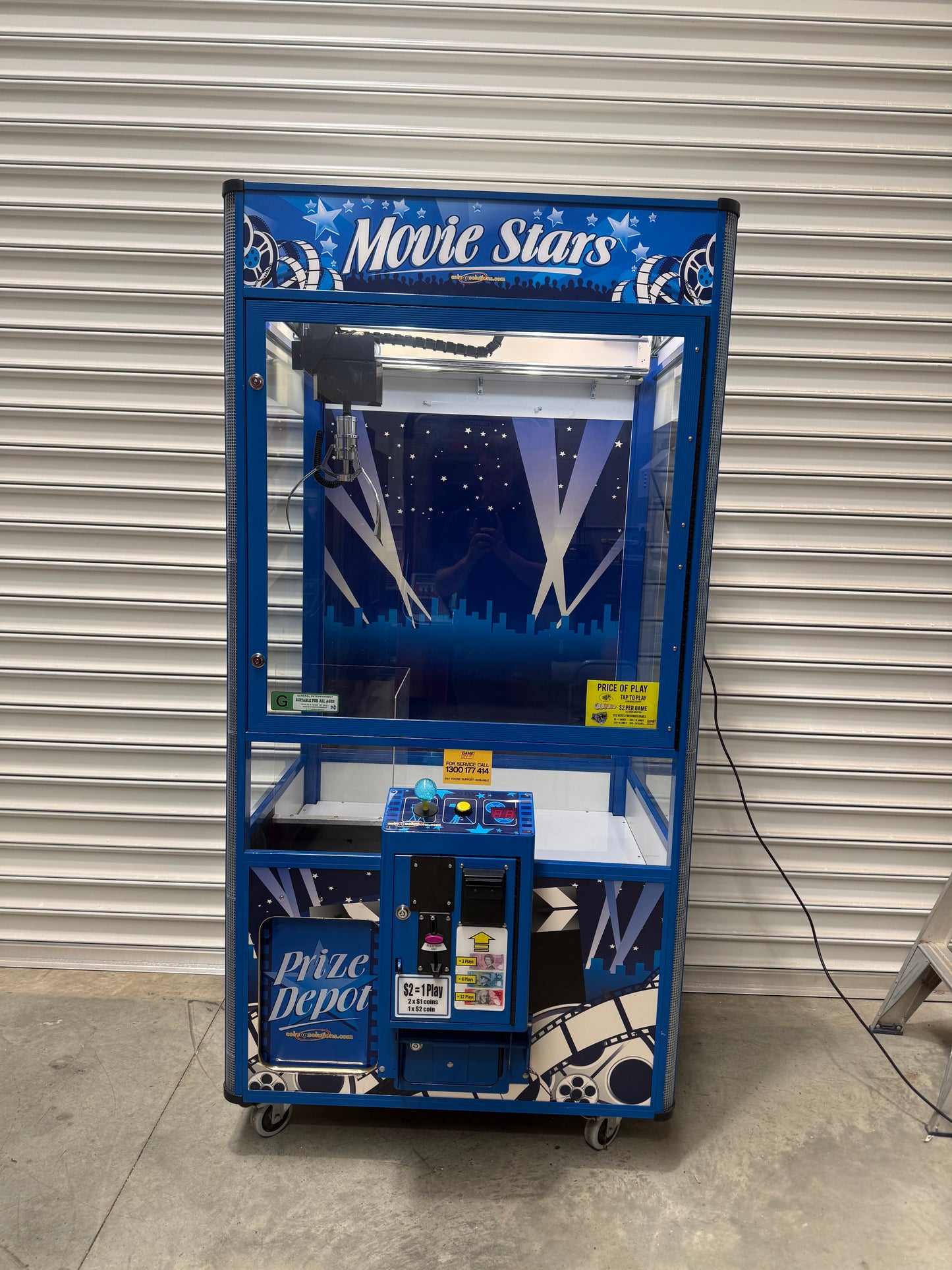 Movie Star Medium Size Crane - Preowned